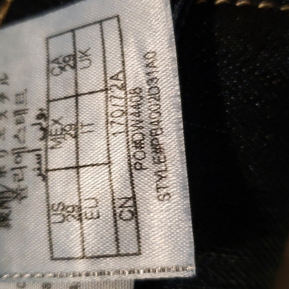 Guess Marciano Jeans - Picture 5 of 6